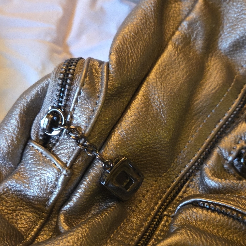 Array Metallic Silver Shoulder Bag - image 6